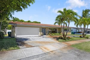 20375 Ne 22nd Pl Miami, FL 33180 - MLS#A11797566