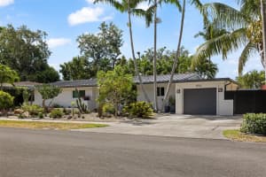950 NE 88th St, Miami, FL 33138, - MLS#A11797624