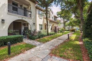 4346 Cascada Cir, Hollywood, FL 33024, Sold 06/30/25