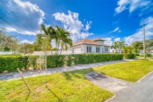 207 SW 11th St, Dania Beach, FL 33004, - MLS#A11797742