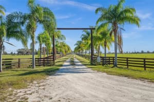 2650 Scrubpens Rd Sebring, FL 33870 - Off Market