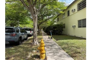291 Navarre Ave 4 Coral Gables, FL 33134 - MLS#A11797928