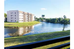 10442 Sunrise Lakes Blvd 203, Sunrise