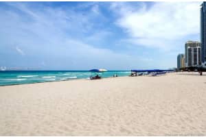 17275 Collins Ave, Sunny Isles Beach, FL 33160, Sold 08/28/25