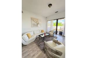 5200 Nw 83rd Ct, Doral