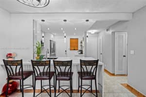421 NE 14th Ave APT 103, Hallandale Beach, FL 33009, - MLS#A11798116
