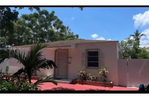 6530 SW 58th Ave, South Miami, FL 33143, Sold 06/16/25
