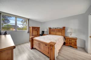 2571 Aragon Blvd APT 220, Sunrise, FL 33322, - MLS#A11798142