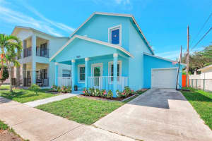 5565 SW 43rd St, Davie, FL 33314, Sold 07/15/25