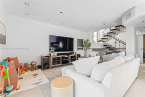 140 Jefferson Ave, Miami Beach, FL 33139, Sold 06/27/25