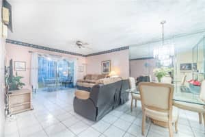 4701 Nw 34th St 401, Lauderdale Lakes