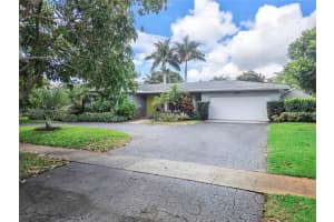 5510 SW 6th St, Plantation, FL 33317, Sold 06/27/25