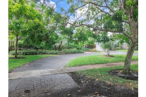 5510 SW 6th St, Plantation, FL 33317, Sold 06/27/25