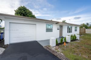 3531 Nw 26th St Lauderdale Lakes, FL 33311 - MLS#A11798340