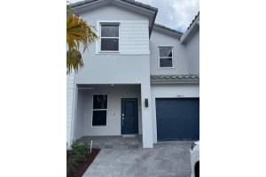 18402 SW 2nd St, Pembroke Pines, FL 33029, - MLS#A11798441