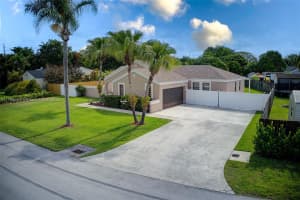 15251 SW 154th Ave, Miami, FL 33187, Sold 07/01/25