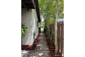 10600 SW 71st Ln, Miami, FL 33173, Sold 07/08/25