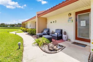 302 Lake Evelyn Dr, West Palm Beach, FL 33411, Sold 08/06/25