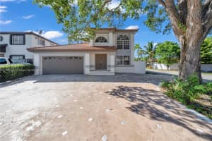 20076 NW 85th Ave, Hialeah, FL 33015, Sold 07/01/25