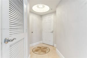 16699 Collins Ave, Sunny Isles Beach, FL 33160, Sold 07/31/25