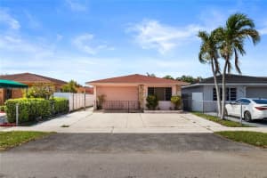 1370 W 42nd Pl, Hialeah, FL 33012, Sold 07/02/25