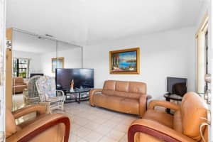 1370 W 42nd Pl, Hialeah, FL 33012, Sold 07/02/25