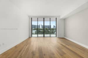 3300 NE 188th St APT 217, Aventura, FL 33180, - MLS#A11798568