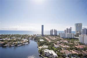 19667 Turnberry Way 27-k, Aventura