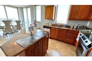 1745 E Hallandale Beach Blvd 2007w Hallandale Beach, FL 33009 - MLS#A11798583