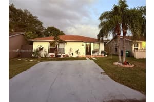 4215 SW 138th Ct, Miami, FL 33175, - MLS#A11798598