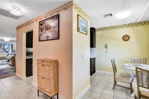 1450 NW 18th Ave APT 203, Delray Beach, FL 33445, - MLS#A11798636