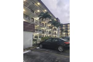1325 W 68th St, Hialeah, FL 33014, Sold 07/07/25