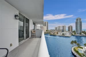 137 Golden Isles Dr 1105, Hallandale Beach, FL 33009 - MLS#A11798702