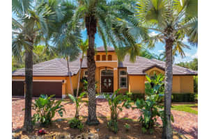 8268 SW 172nd Terrace, Palmetto Bay, FL 33157, Sold 07/29/25