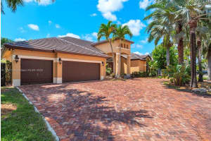 8268 SW 172nd Terrace, Palmetto Bay, FL 33157, Sold 07/29/25