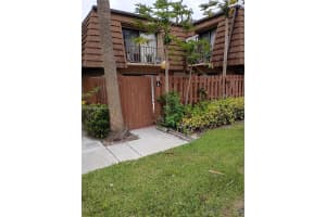 1302 Nebraska Ave 1, Fort Pierce