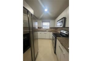 7368 SW 82nd St, Miami, FL 33143, Sold 07/25/25