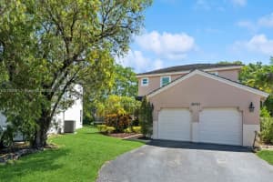 20701 NW 3rd Ct, Pembroke Pines, FL 33029, Sold 07/03/25