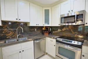 10610 SW 103rd St, Miami, FL 33176 - MLS#A11798897