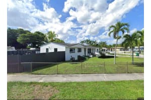 4260 Nw 172nd Dr, Miami Gardens