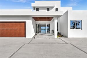 10755 Sw 52nd Ter, Miami