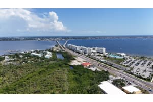 8058 Grove Blvd Punta Gorda, FL 33982 Sold 05/30/25