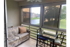 9581 Sunrise Lakes Blvd 202, Sunrise