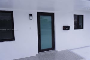 621 E 55th St Hialeah, FL 33013 - MLS#A11799081