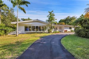 6970 SW 124th St, Pinecrest, FL 33156 - MLS#A11799161