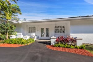 6970 SW 124th St, Pinecrest, FL 33156 - MLS#A11799161