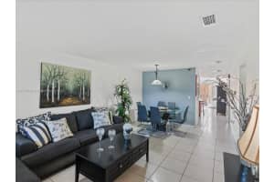 8851 Nw 119th St 3314-3, Hialeah Gardens