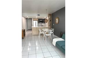 6801 Harding Ave APT 323, Miami Beach, FL 33141, - MLS#A11799278