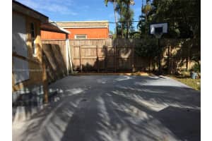 1575 Sw 12th Ave, Miami