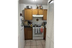 8145 NW 7th St APT 211, Miami, FL 33126, - MLS#A11799302